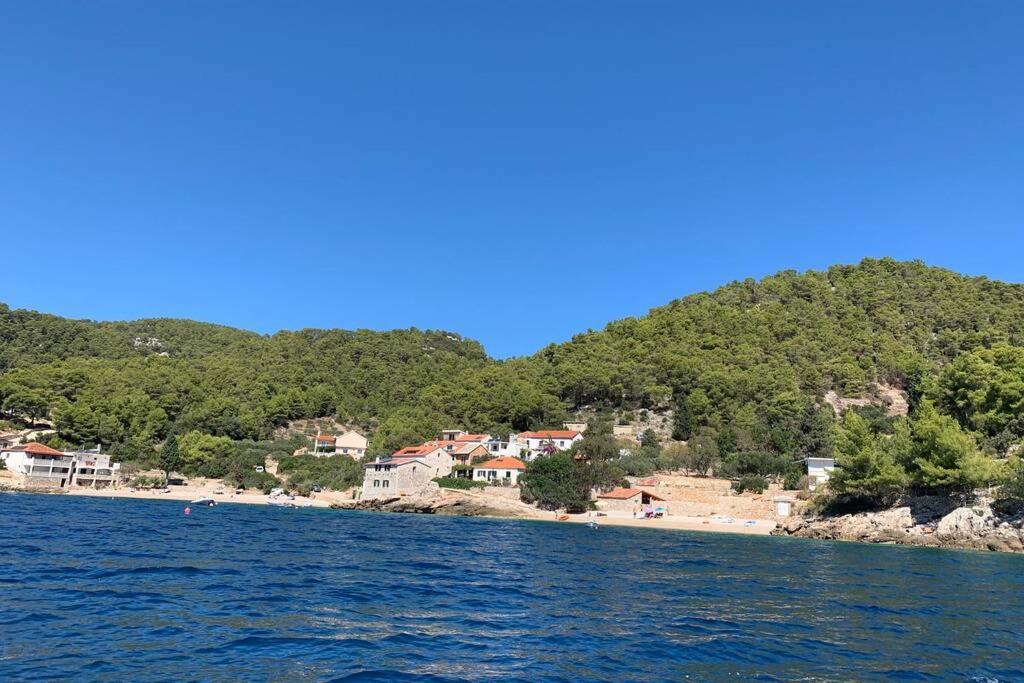 Seaview Pool Apartment-Lumiere, Island Hvar-Gdinj Экстерьер фото