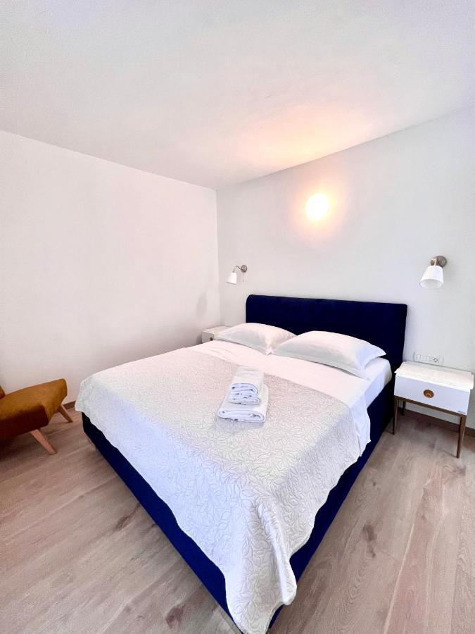 Seaview Pool Apartment-Lumiere, Island Hvar-Gdinj Экстерьер фото
