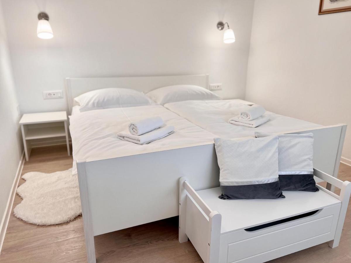 Seaview Pool Apartment-Lumiere, Island Hvar-Gdinj Экстерьер фото